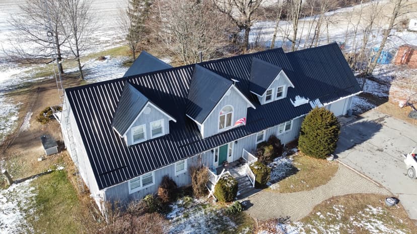 dji_fly_20231222_120108_453_1703264562405_photo_optimized Large.jpeg